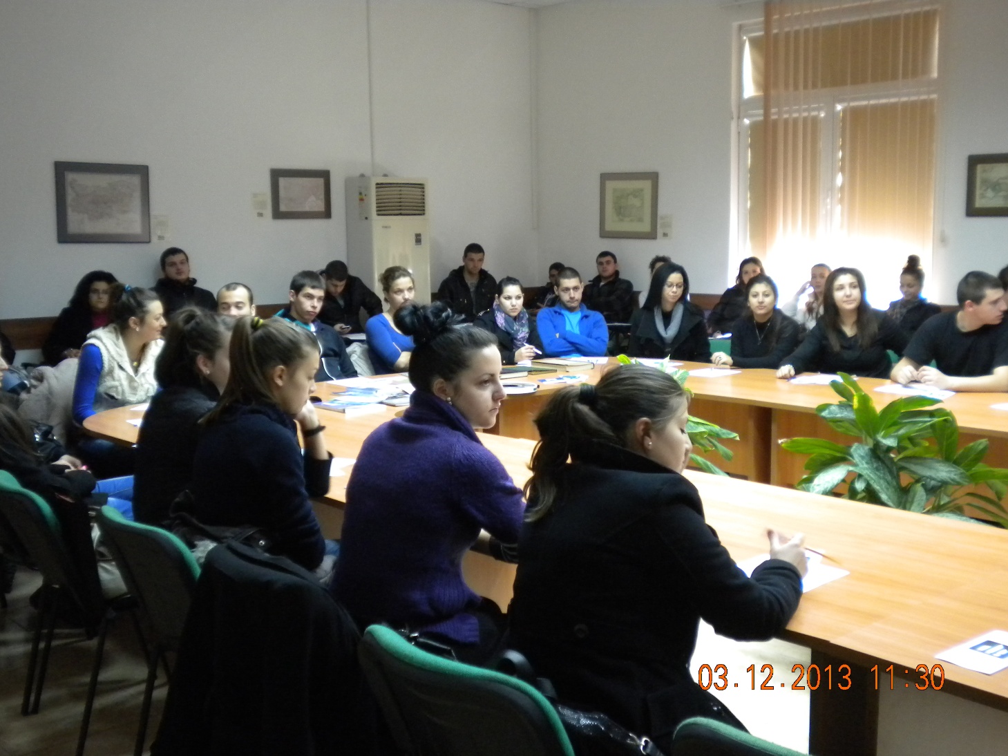 Участвалите в срещата студенти от Стопанския факултет на Техническия университет - Габрово