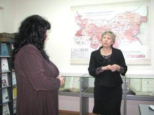 Заместник-генералният директор на Евростат     г-жа Мари Бохата посети библиотеката на Националния статистически институт