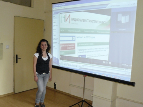 Благовеста Минева презентира видеоматериала за МГС