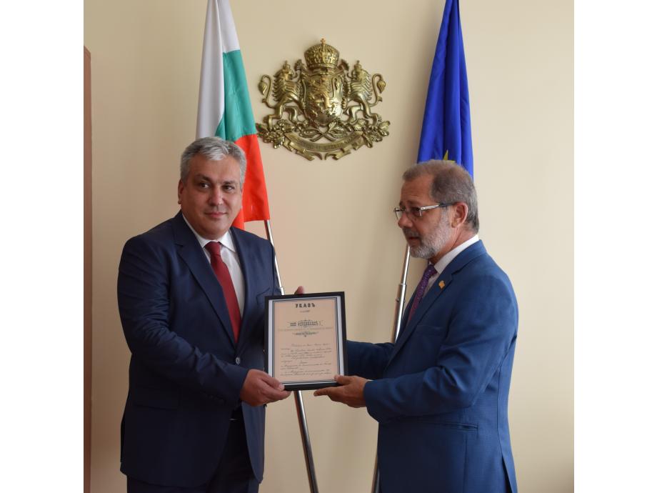 The new NSI President takes office