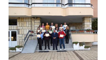 Успешно пр ...