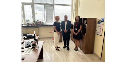 Председателят на НСИ инспектира ремонтните дейности в ОСИ - Перник