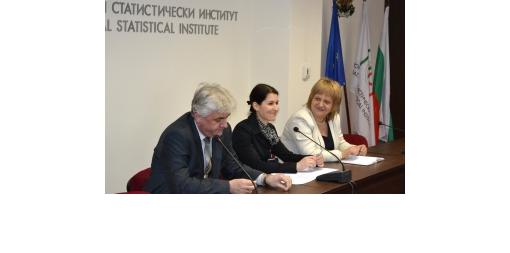 Елеонора Аврамова е директор на дирекция „Европейско, международно сътрудничество и координация” в НСИ